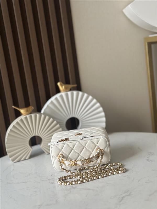 2026131222431434 590